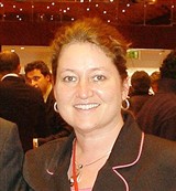 Anita Kuehnel